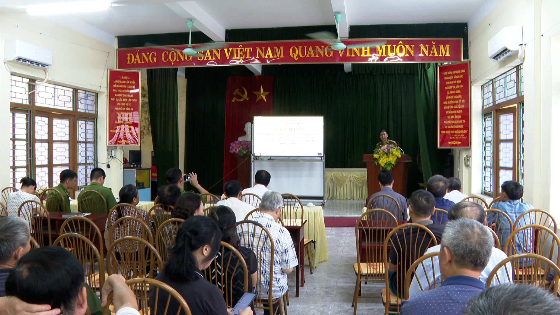 Dzung.00_02_04_14.Still1167.jpg