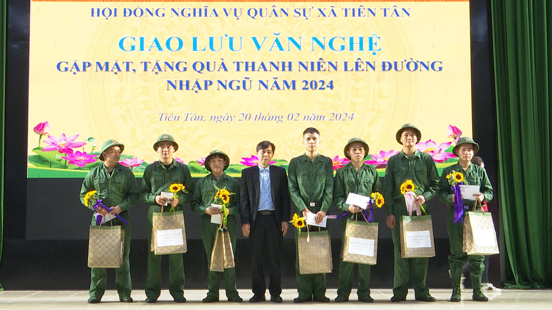 DUNG TIN.00_00_39_03.Still844.jpg