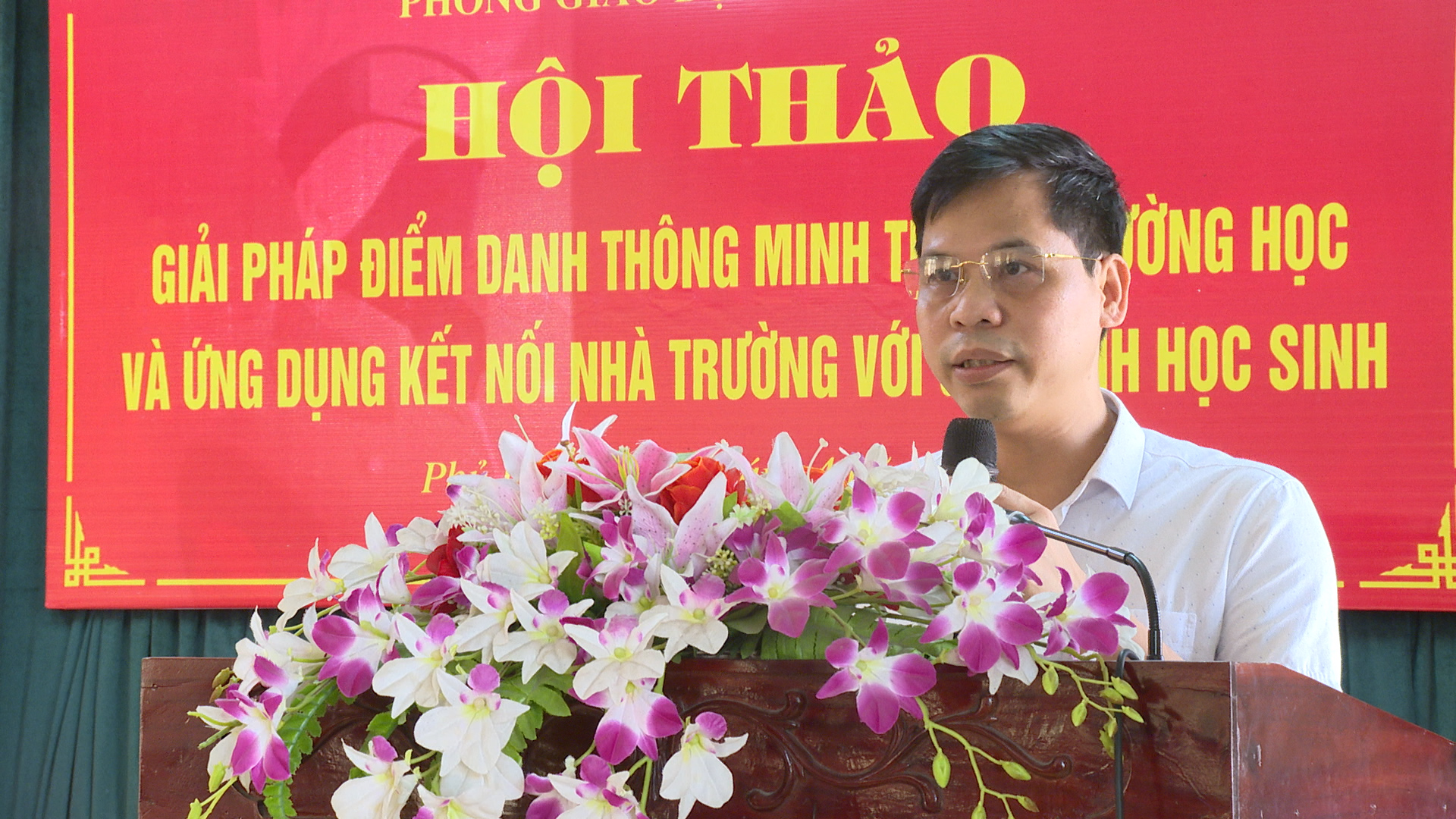 quang.00_00_09_17.Still1264.jpg