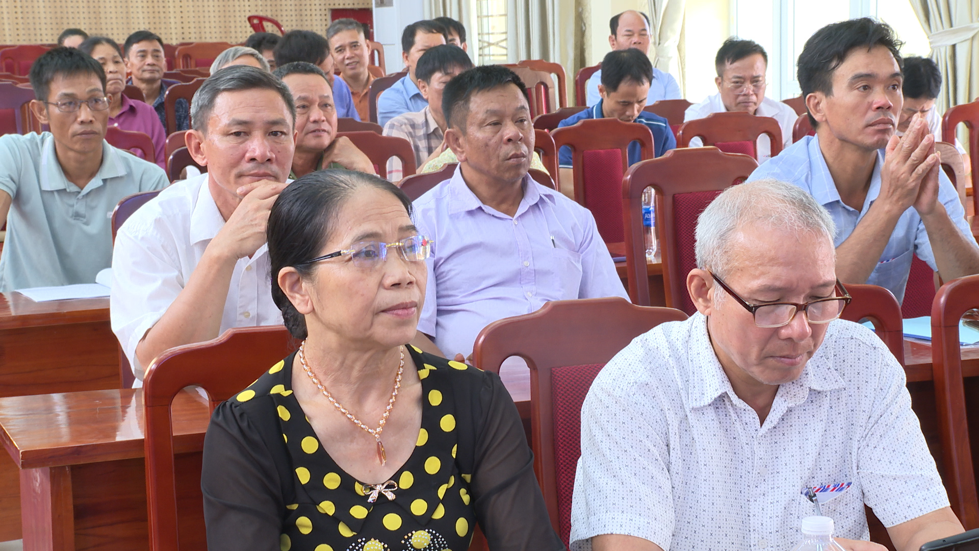 quang.00_01_24_09.Still1589.jpg