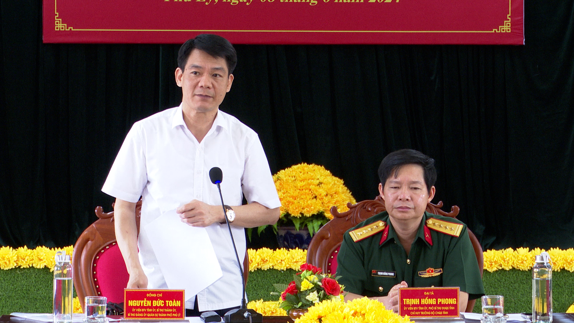 DUNG TIN.00_03_00_19.Still1748.jpg