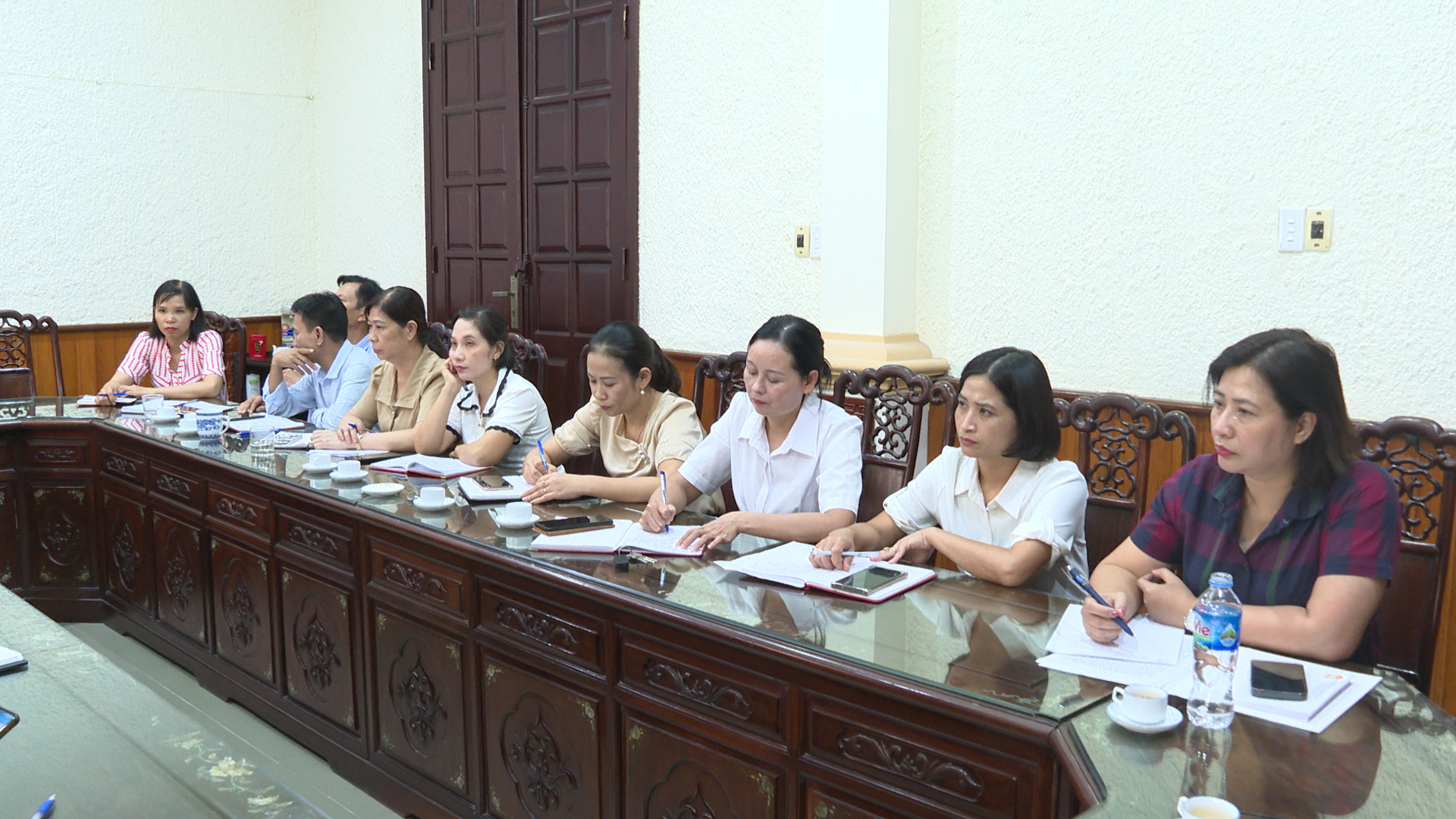 quang.00_00_52_22.Still135.jpg