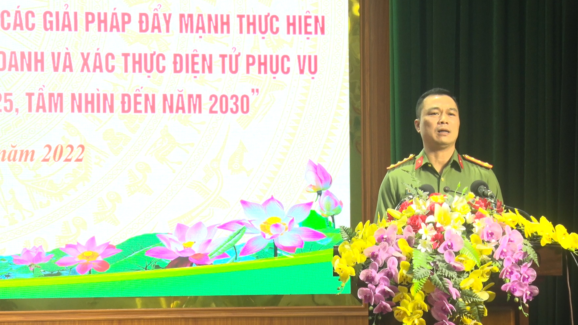 ANH SON PRO.00_00_38_07.Still181.jpg