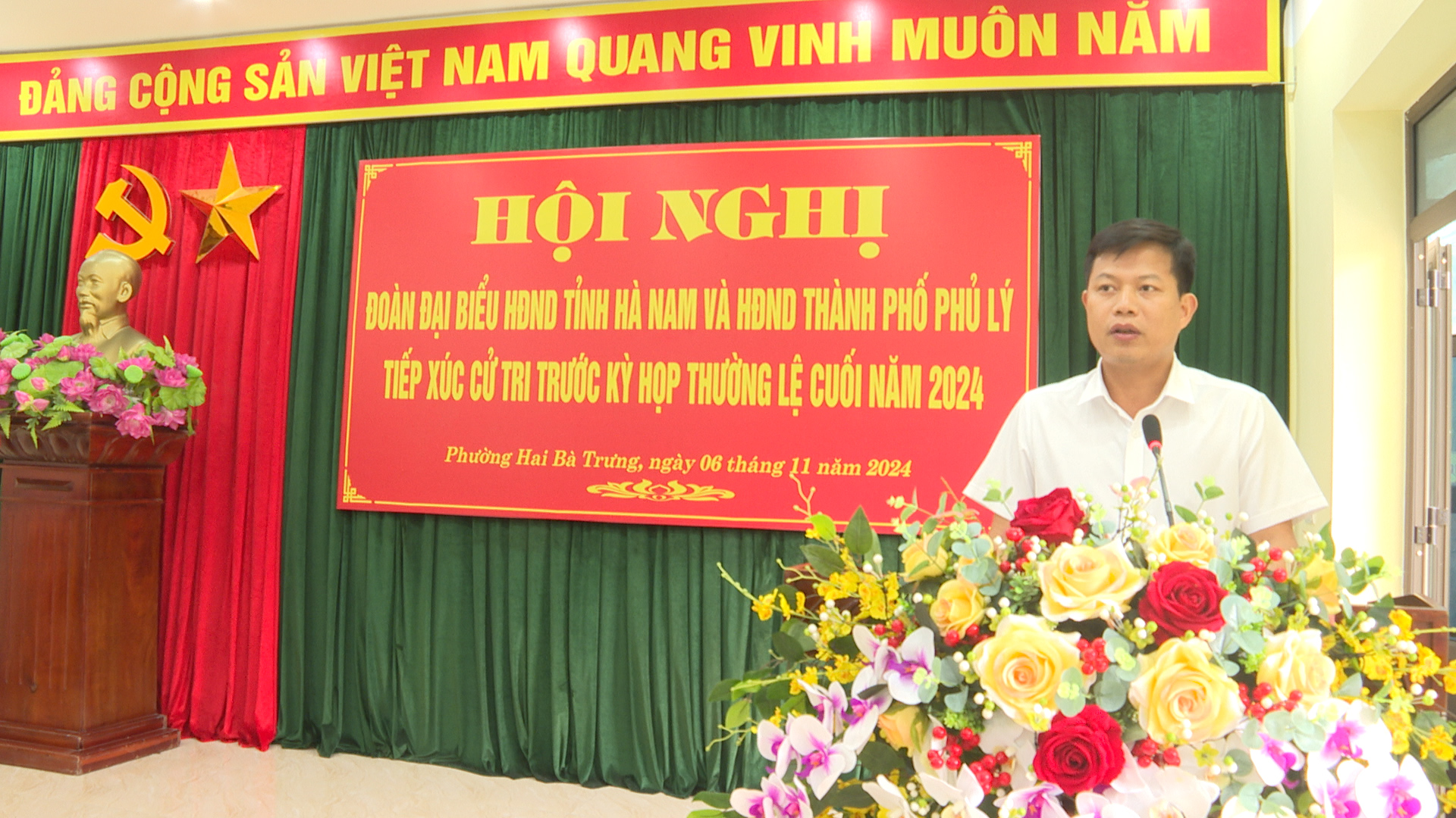 DUNGTIN.00_00_02_46.Still115.jpg